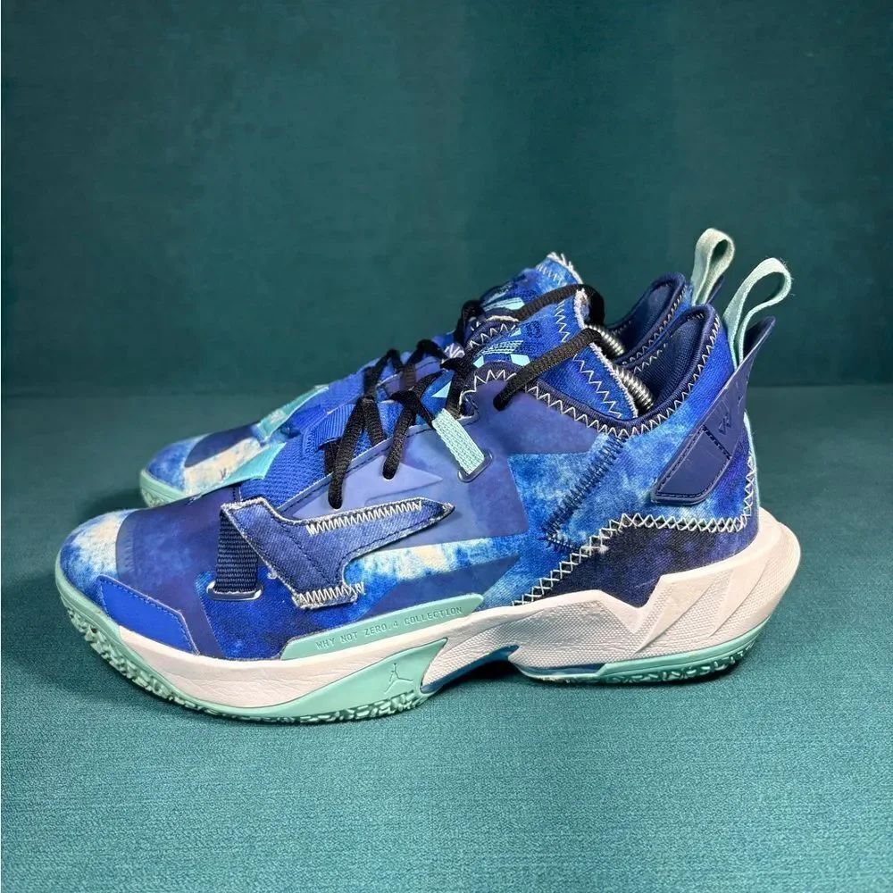 Size 8.5 - Men’s Nike Jordan Why Not Zer0.4 blue shoes